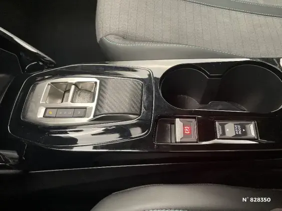 PEUGEOT 2008 - voiture d'occasion - Photo 33