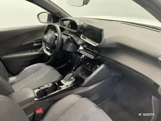 PEUGEOT 2008 II - voiture d'occasion - Photo 10