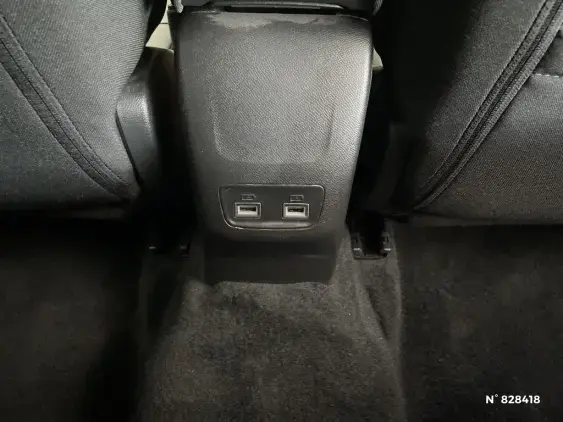 PEUGEOT 208 ELECTRIQUE II - voiture d'occasion - Photo 33