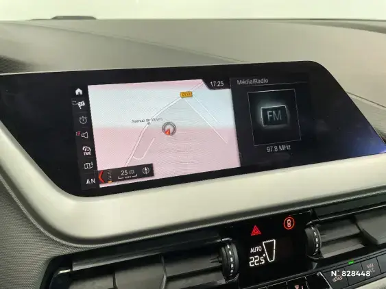 BMW SERIE 1 F40 - voiture d'occasion - Photo 13