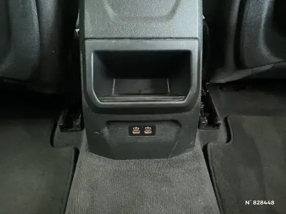 BMW SERIE 1 F40 - voiture d'occasion - Photo 31