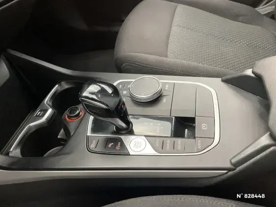 BMW SERIE 1 F40 - voiture d'occasion - Photo 33