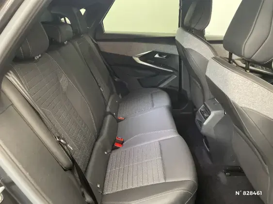 PEUGEOT 3008 II - voiture d'occasion - Photo 11