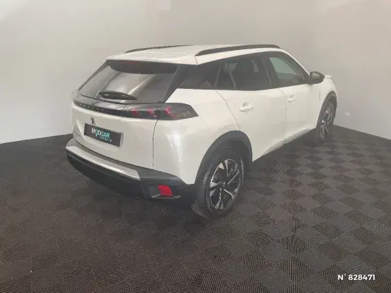 PEUGEOT 2008 ELECTRIQUE II - voiture d'occasion - Photo 4