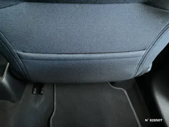 PEUGEOT 208 BUSINESS R II - voiture d'occasion - Photo 29