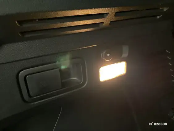 PEUGEOT 3008 II - voiture d'occasion - Photo 30