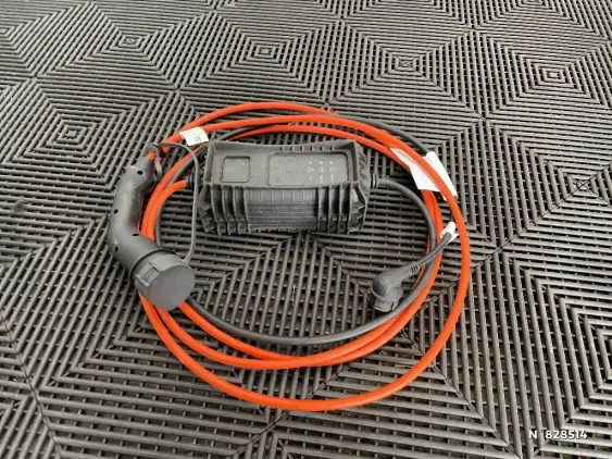 PEUGEOT 3008 II - voiture d'occasion - Photo 32