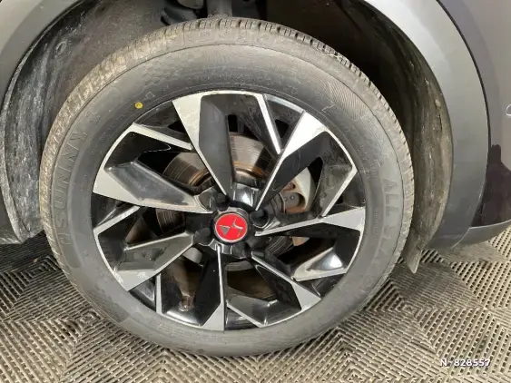 DS DS 3 CROSSBACK I - voiture d'occasion - Photo 8