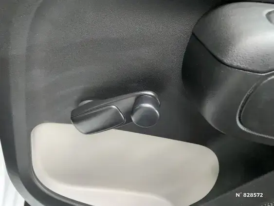 CITROEN C3 III - voiture d'occasion - Photo 27