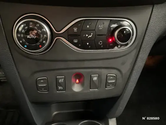 DACIA SANDERO II - voiture d'occasion - Photo 36