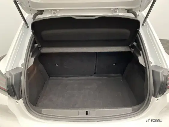 PEUGEOT 208 II - voiture d'occasion - Photo 7