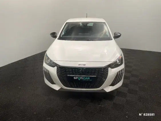 PEUGEOT 208 II - voiture d'occasion - Photo 3