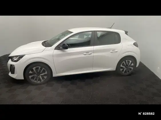 PEUGEOT 208 II - voiture d'occasion - Photo 2