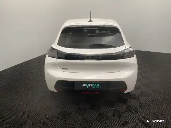 PEUGEOT 208 II - voiture d'occasion - Photo 6