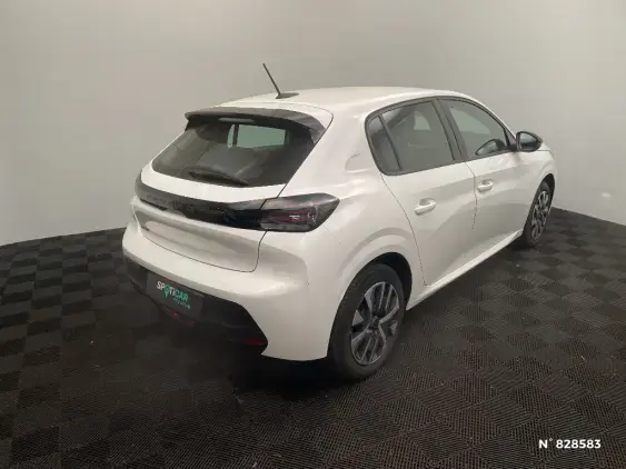 PEUGEOT 208 II - voiture d'occasion - Photo 4