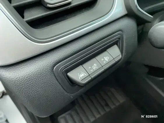 RENAULT CAPTUR II - voiture d'occasion - Photo 15