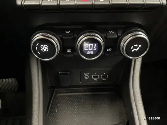 RENAULT CAPTUR II - voiture d'occasion - Photo 30