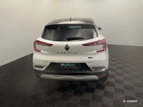 RENAULT CAPTUR II - voiture d'occasion - Photo 6