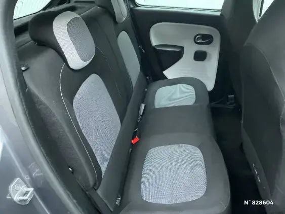 RENAULT TWINGO III - voiture d'occasion - Photo 11