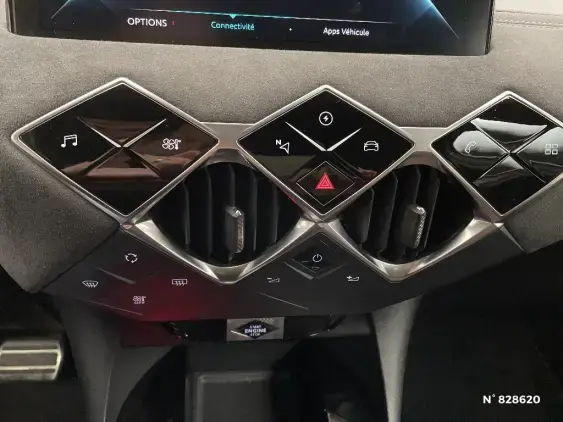 DS DS 3 CROSSBACK I - voiture d'occasion - Photo 35