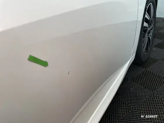 PEUGEOT 208 BUSINESS R II - voiture d'occasion - Photo 26