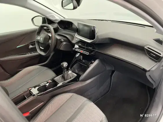 PEUGEOT 208 BUSINESS R II - voiture d'occasion - Photo 10