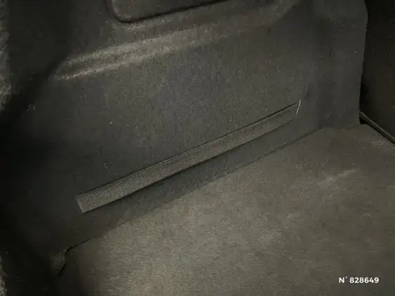 PEUGEOT 208 ELECTRIQUE II - voiture d'occasion - Photo 29