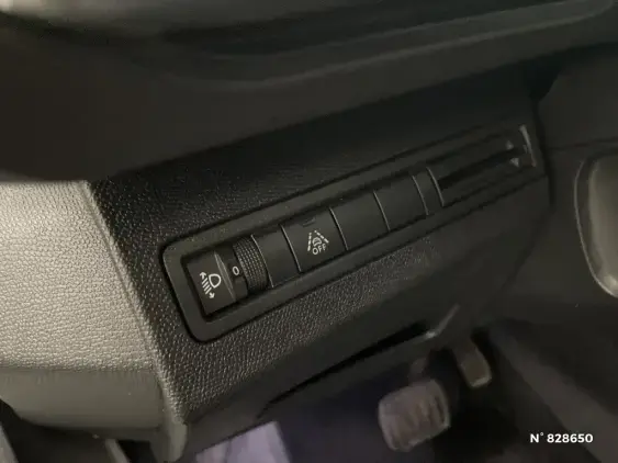 PEUGEOT 3008 II - voiture d'occasion - Photo 15