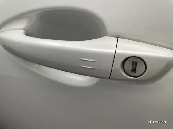 PEUGEOT 3008 II - voiture d'occasion - Photo 31