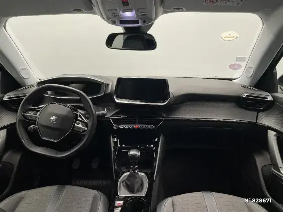 PEUGEOT 2008 - voiture d'occasion - Photo 9