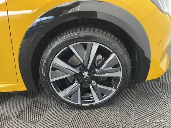 PEUGEOT 208 BUSINESS R II - voiture d'occasion - Photo 8