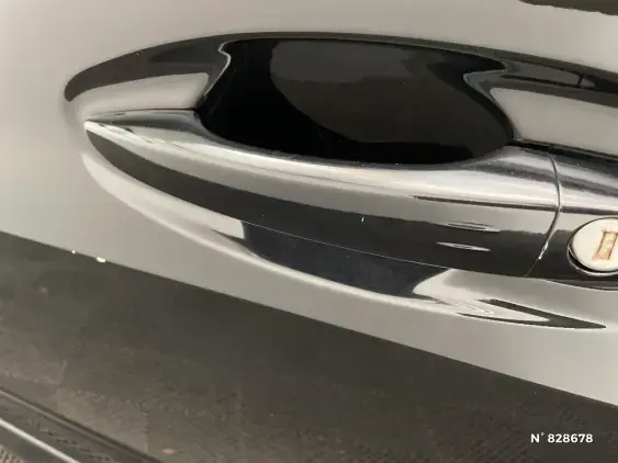 PEUGEOT 208 BUSINESS R II - voiture d'occasion - Photo 34