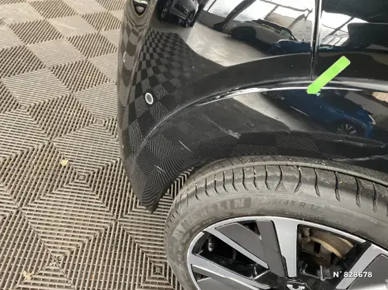 PEUGEOT 208 BUSINESS R II - voiture d'occasion - Photo 26