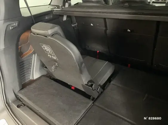 PEUGEOT 5008 II - voiture d'occasion - Photo 28