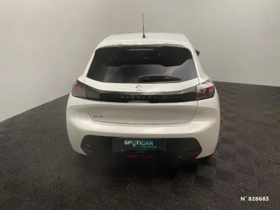 PEUGEOT 208 BUSINESS R II - voiture d'occasion - Photo 6