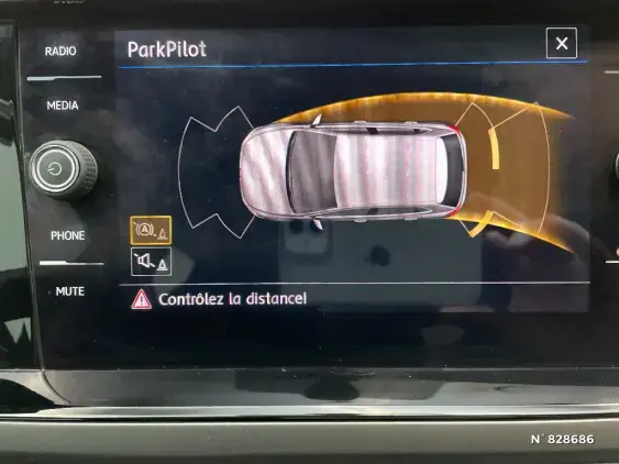 VOLKSWAGEN POLO VI - voiture d'occasion - Photo 14