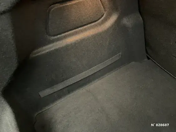 PEUGEOT 208 ELECTRIQUE II - voiture d'occasion - Photo 29