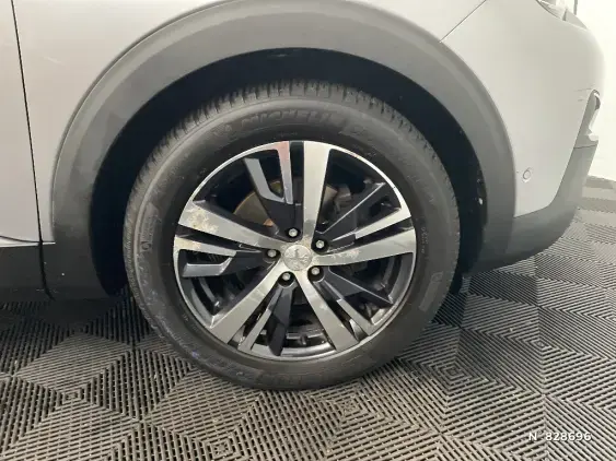 PEUGEOT 3008 II - voiture d'occasion - Photo 8