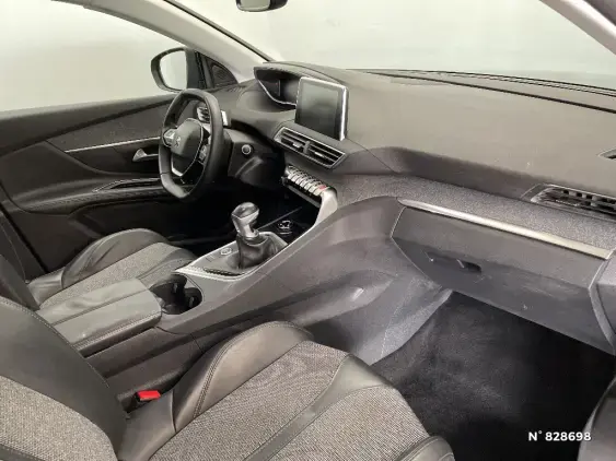 PEUGEOT 5008 II - voiture d'occasion - Photo 10