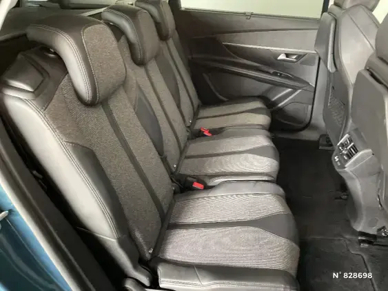 PEUGEOT 5008 II - voiture d'occasion - Photo 11