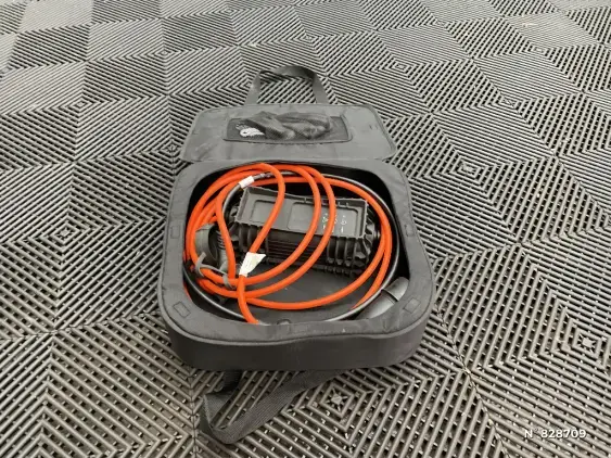 PEUGEOT 208 ELECTRIQUE II - voiture d'occasion - Photo 30