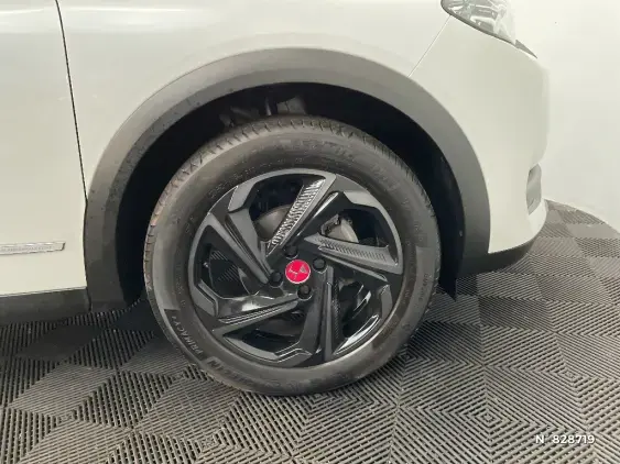 DS DS 3 CROSSBACK I - voiture d'occasion - Photo 8