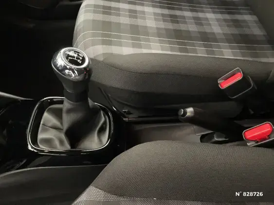 PEUGEOT 108 - voiture d'occasion - Photo 29