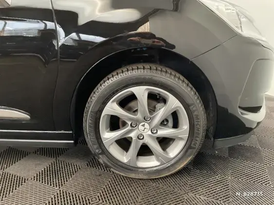 DS DS 3 CROSSBACK I - voiture d'occasion - Photo 8