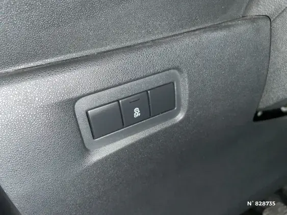 DS DS 3 CROSSBACK I - voiture d'occasion - Photo 15