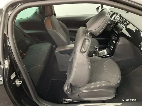 DS DS 3 CROSSBACK I - voiture d'occasion - Photo 29