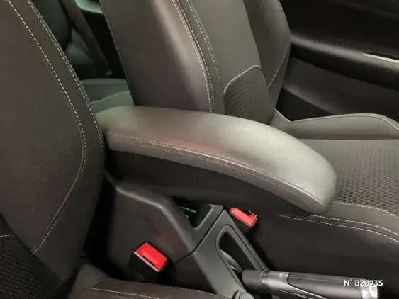 DS DS 3 CROSSBACK I - voiture d'occasion - Photo 30