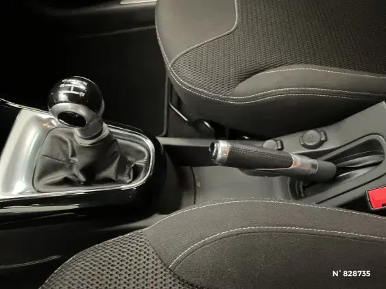 DS DS 3 CROSSBACK I - voiture d'occasion - Photo 31