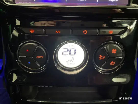 DS DS 3 CROSSBACK I - voiture d'occasion - Photo 32