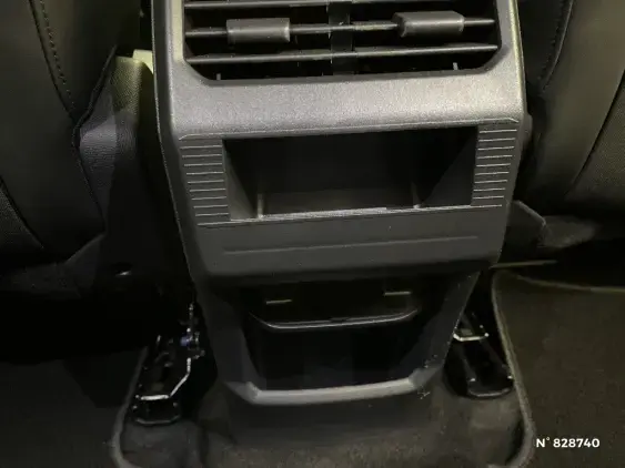 PEUGEOT 3008 III - voiture d'occasion - Photo 30